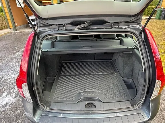 Volvo V50 2012 photo 5