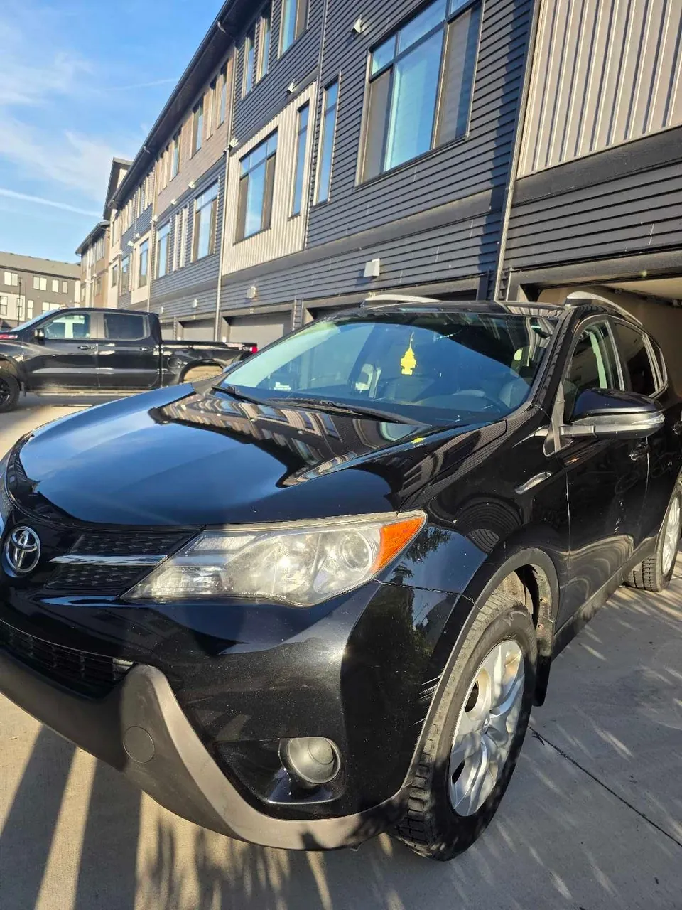 Toyota Rav4 2015 photo 2