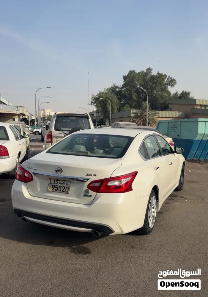 Nissan Altima 2017 photo 5