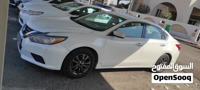 Nissan Altima 2017 photo 3