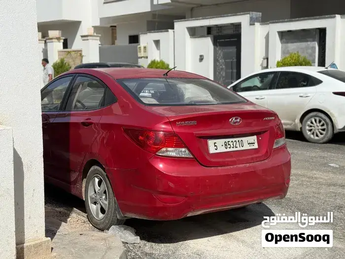 Hyundai Accent 2015 photo 5