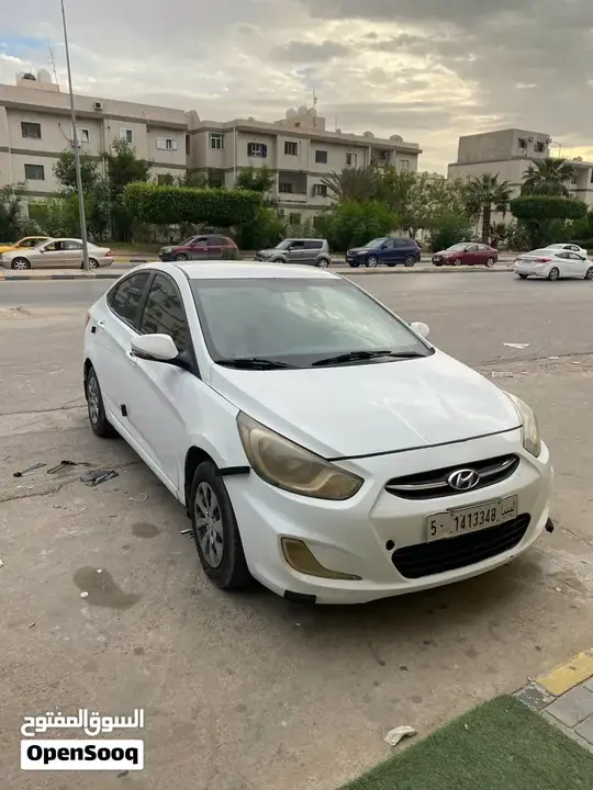 Hyundai Accent 2015 photo 4