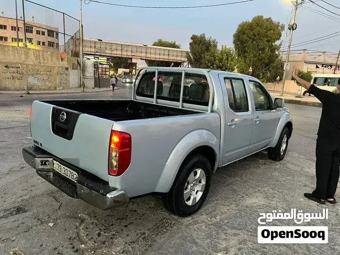 Nissan Navara 2013 photo 3