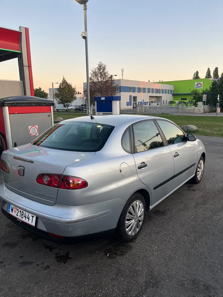 Seat Cordoba