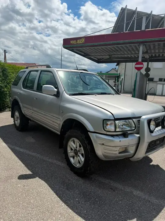 Opel Frontera 2003 photo 2