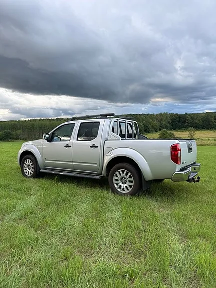 Nissan Navara 2015 photo 3