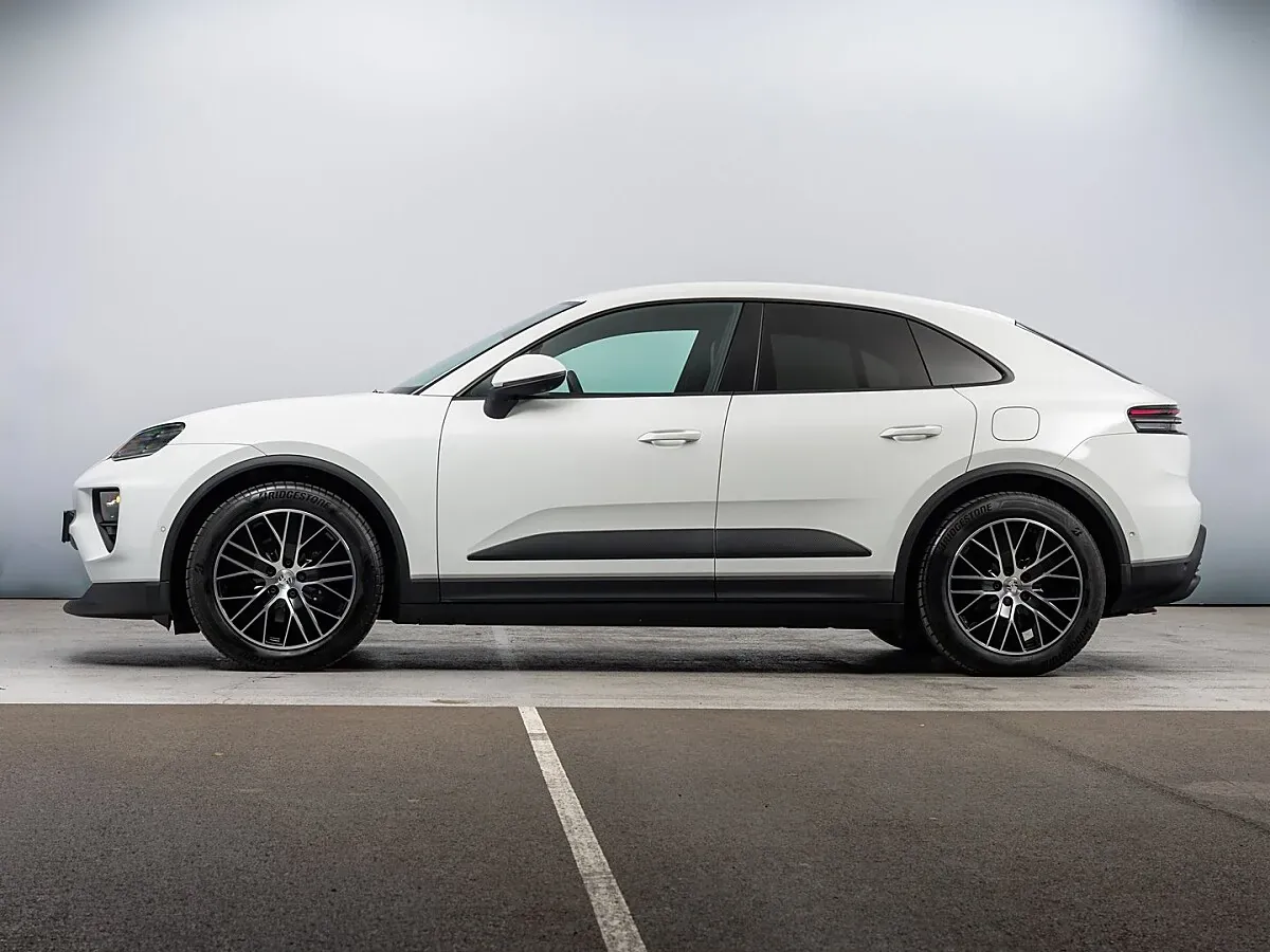 Porsche Macan 2026 photo 2