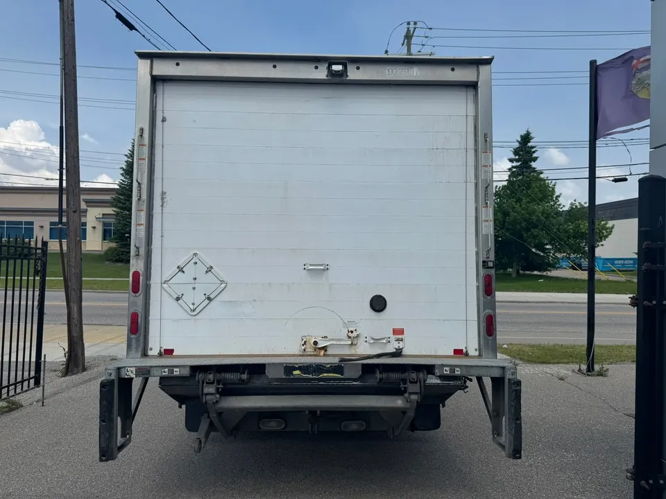 Isuzu Npr Hd 2021 photo 5