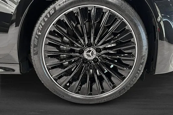 Mercedes-Benz E300 De 2026 photo 5
