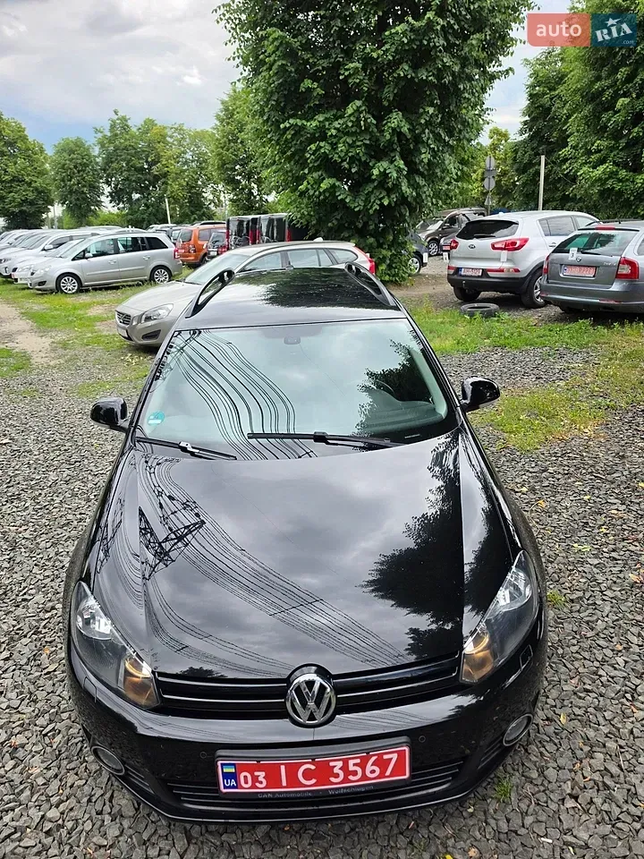Volkswagen Golf 2011 photo 4