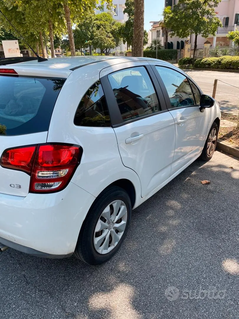 Citroen C3 2012 photo 3
