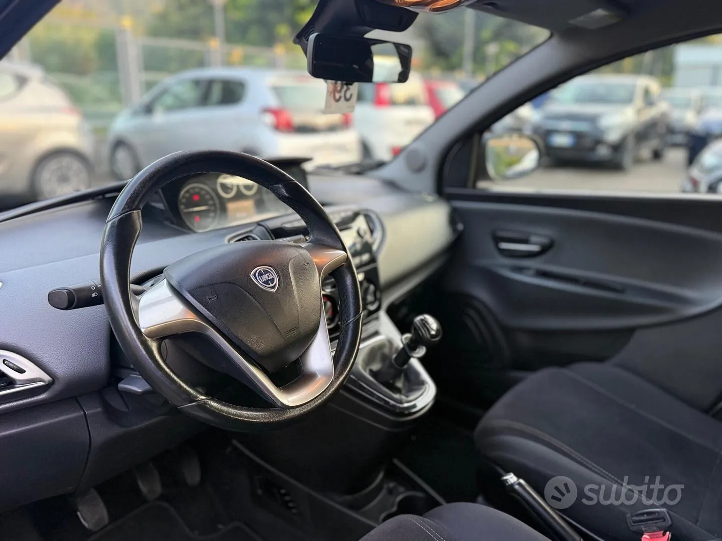 Lancia Ypsilon 2011 photo 5