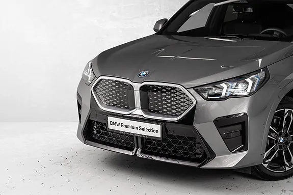 BMW Ix2 2026 photo 2