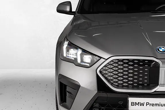 BMW Ix2 2026 photo 4