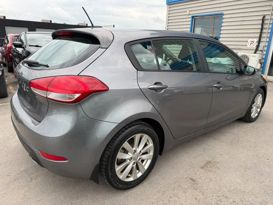 Kia Forte 2015 photo 5
