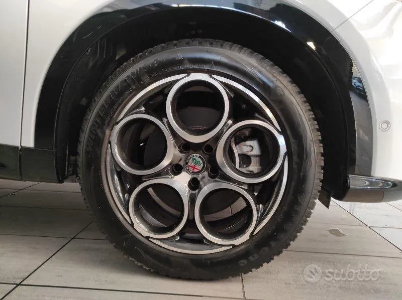 Alfa Romeo Tonale 2023 photo 5