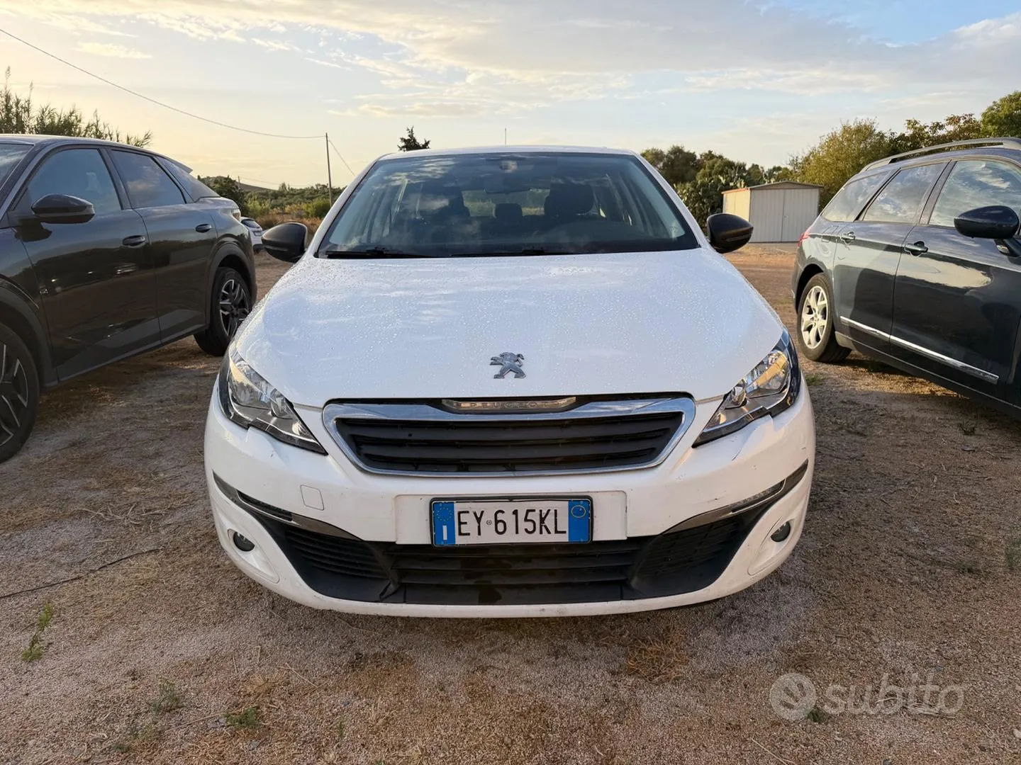 Peugeot 308 2015 photo 2