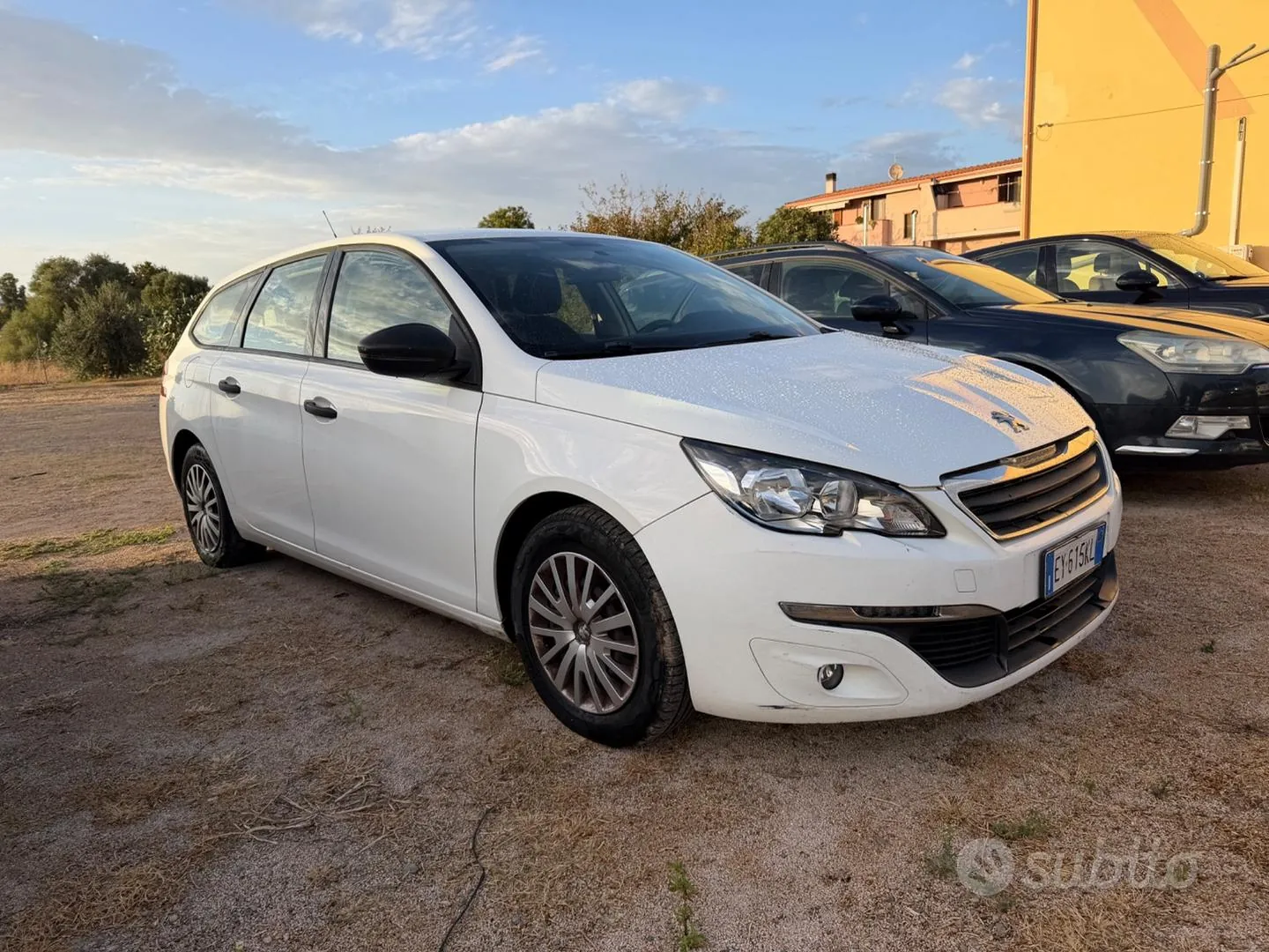 Peugeot 308 2015 photo 3