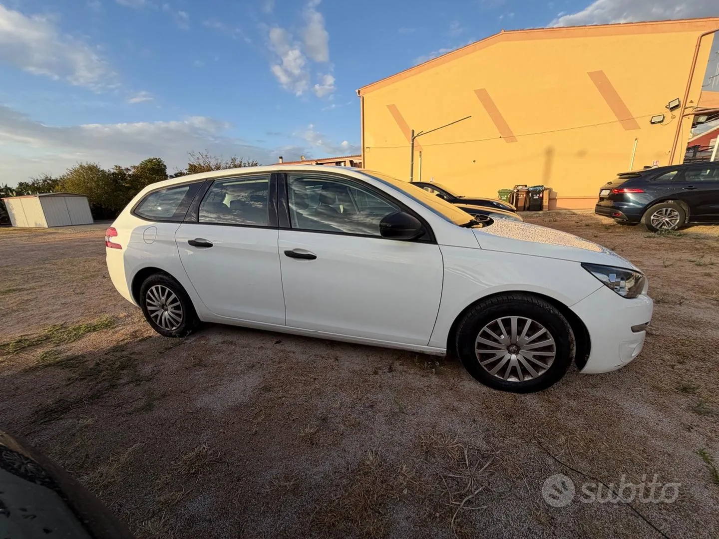 Peugeot 308 2015 photo 4