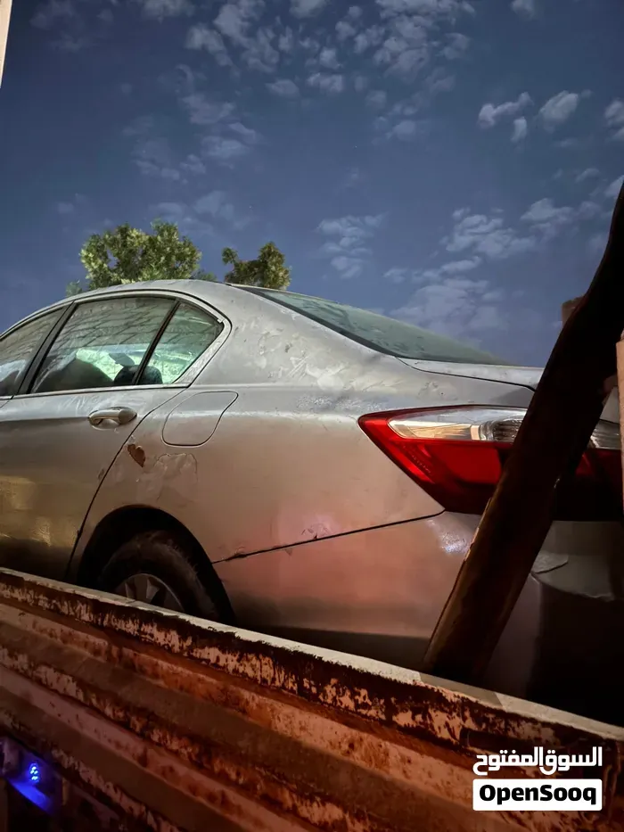 Honda Accord 2012 photo 2