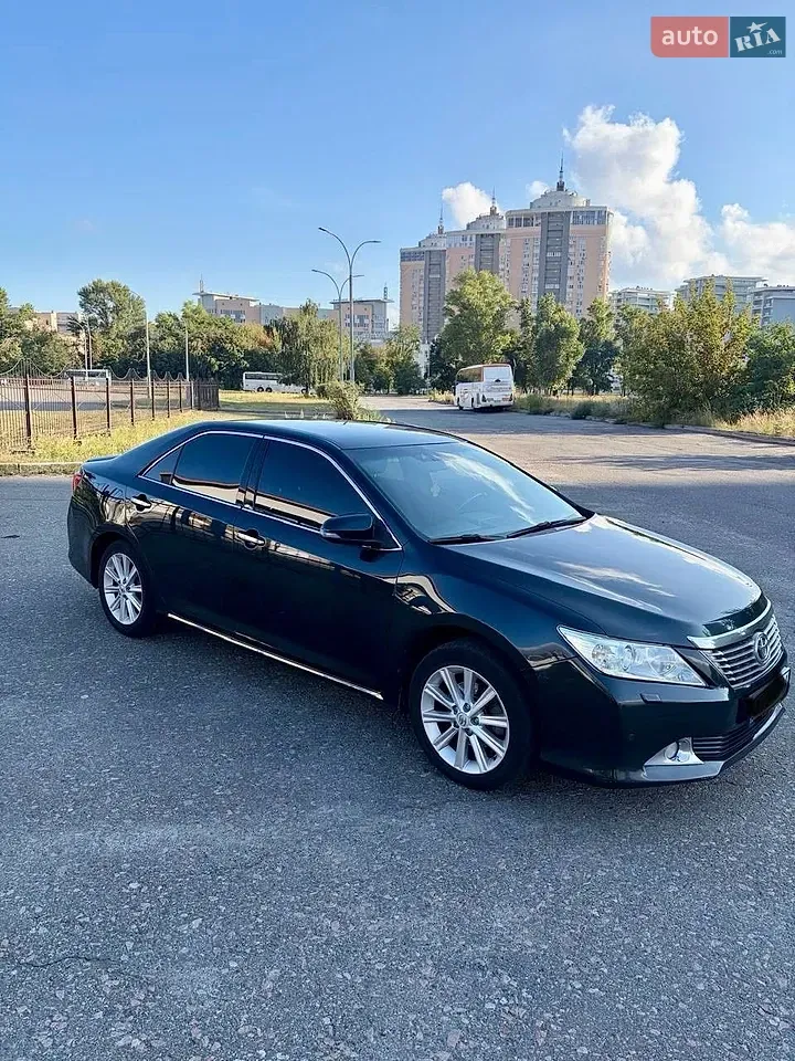 Toyota Camry 2014 photo 3