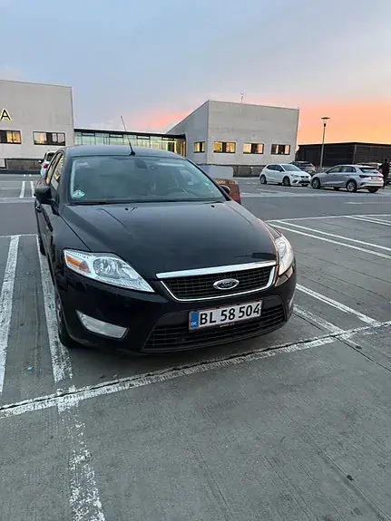 Ford Mondeo 2011 photo 2