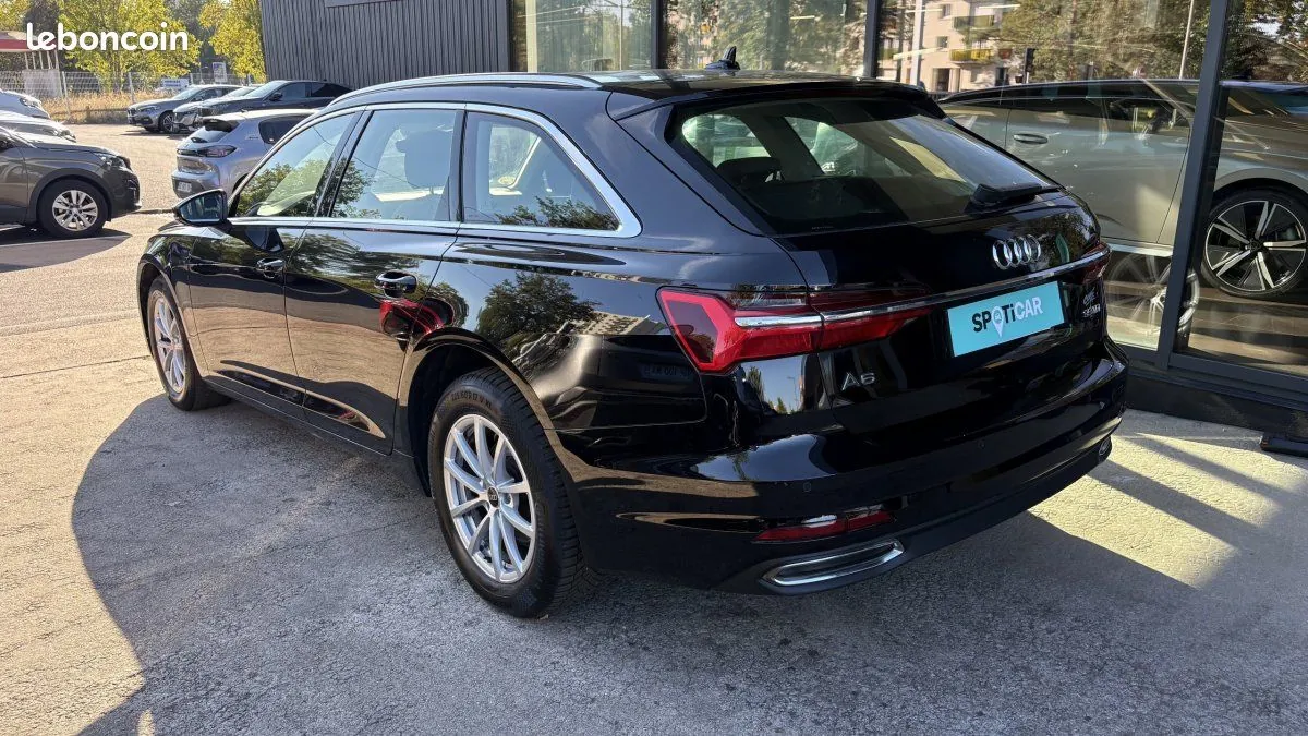 Audi A6 Avant 2022 photo 2