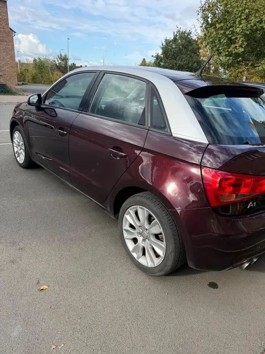 Audi A1 2014 photo 3