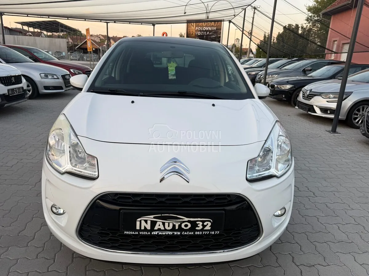 Citroen C3 2010 photo 3