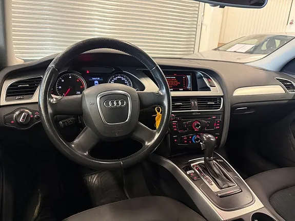 Audi A4 2008 photo 5