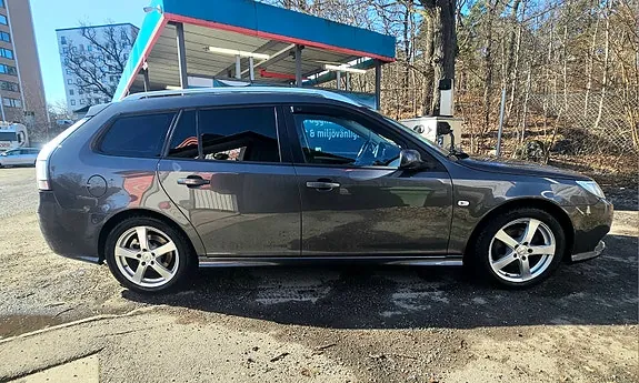 Saab 9-3 2009 photo 2