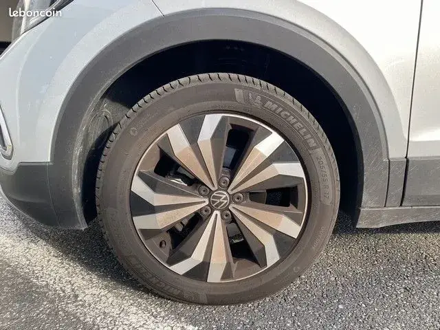 Volkswagen T-Cross 2026 photo 3