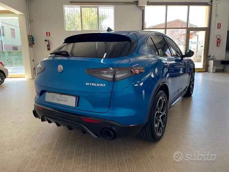 Alfa Romeo Stelvio 2024 photo 3