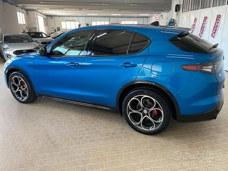 Alfa Romeo Stelvio 2024 photo 2