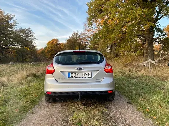 Ford Focus 2014 photo 4
