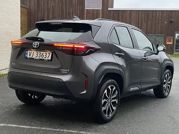 Toyota Yaris Cross 2023 photo 2