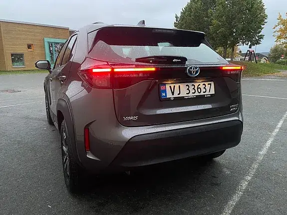 Toyota Yaris Cross 2023 photo 3
