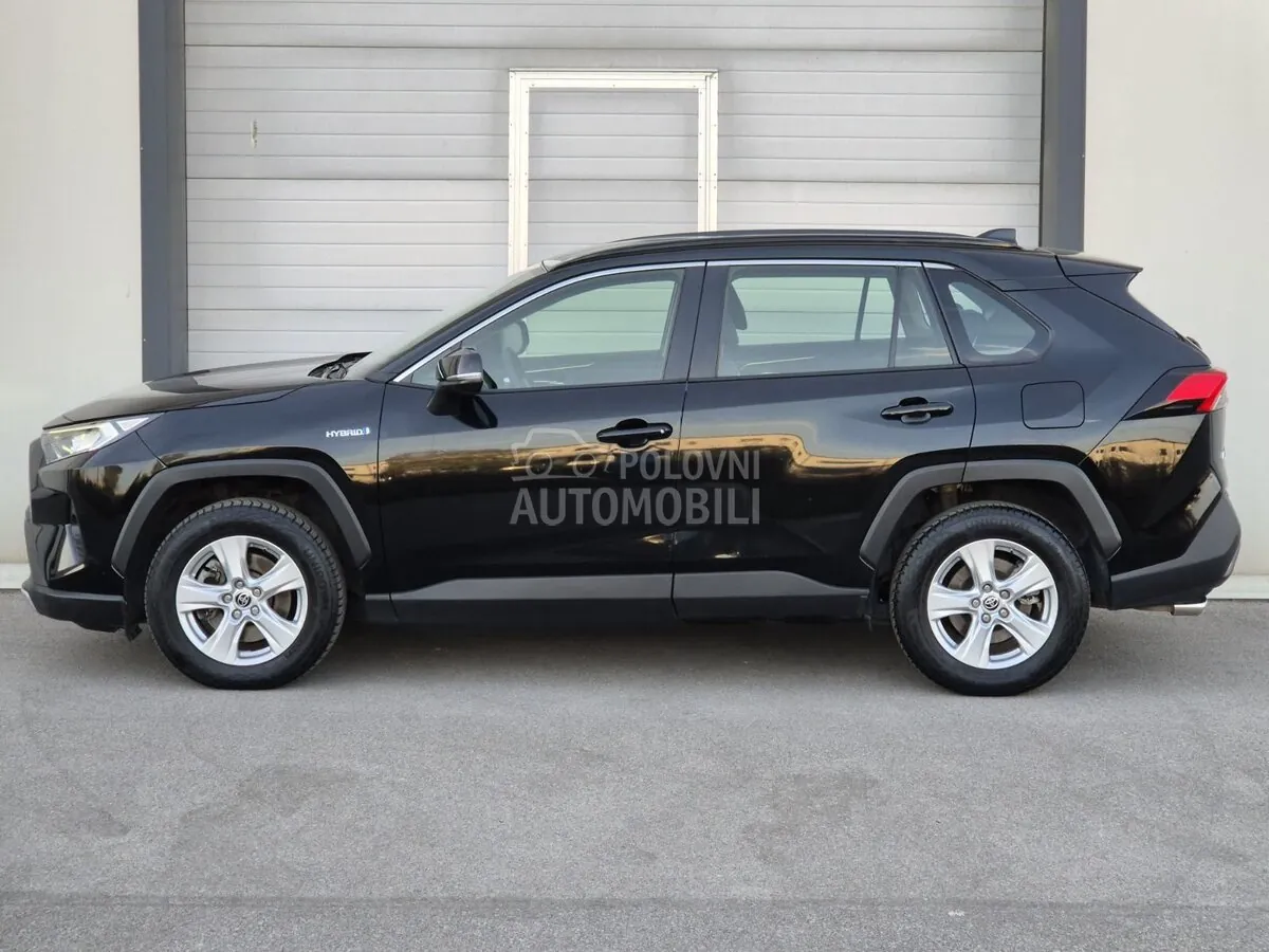 Toyota Rav 4 2021 photo 3