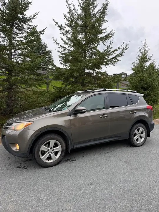 Toyota Rav4 2013 photo 2