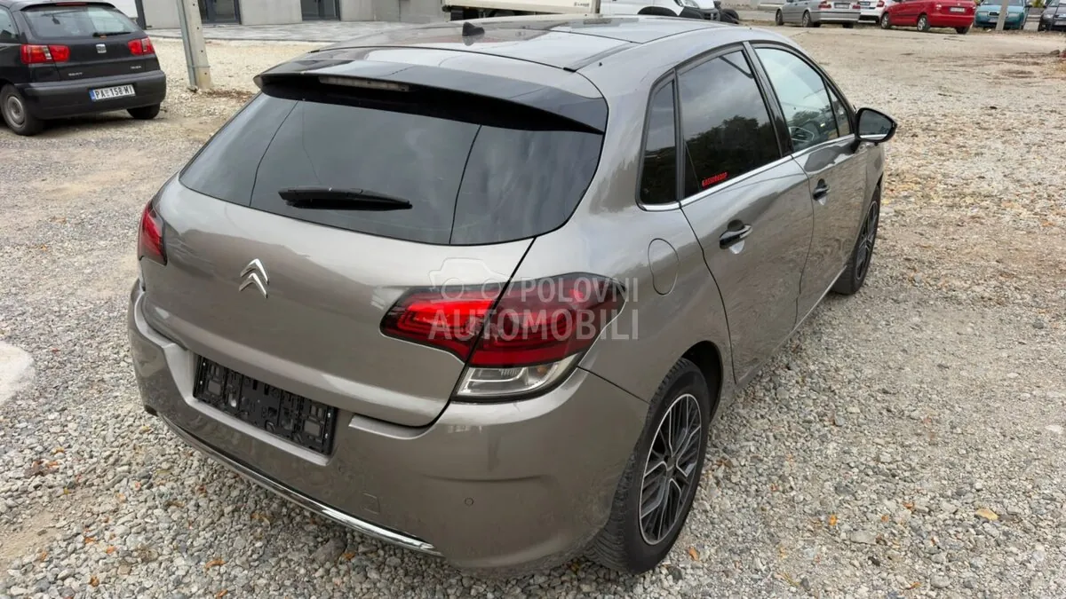 Citroen C4 2016 photo 3