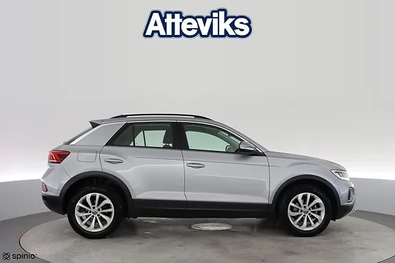Volkswagen T-Roc 2023 photo 2