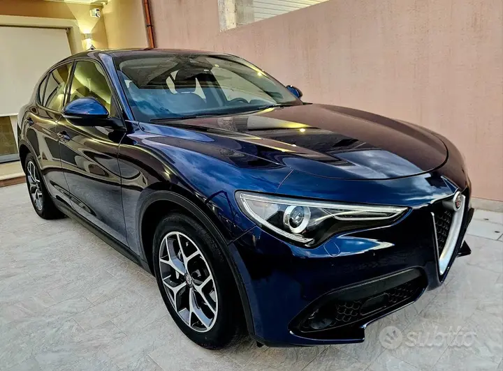 Alfa Romeo Stelvio 2018 photo 2