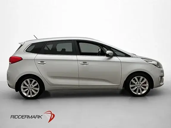 Kia Carens 2015 photo 4