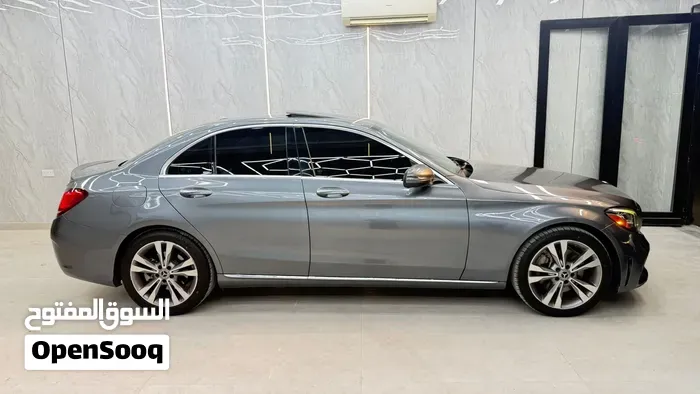 Mercedes-Benz C-Class 2019 photo 4