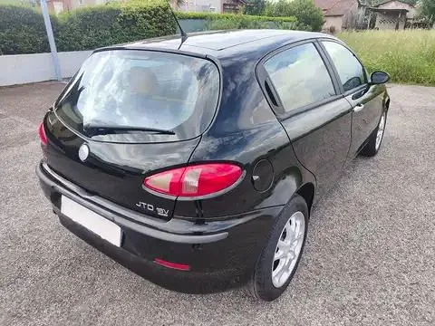 Alfa Romeo 147 2004 photo 3