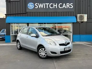 Toyota Yaris 2009 photo 2