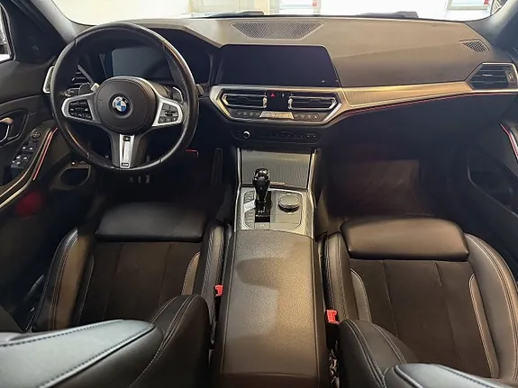 BMW 330E 2021 photo 4