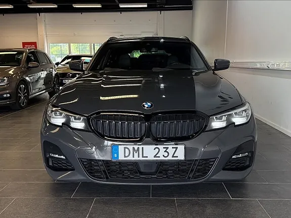 BMW 330E 2021 photo 3
