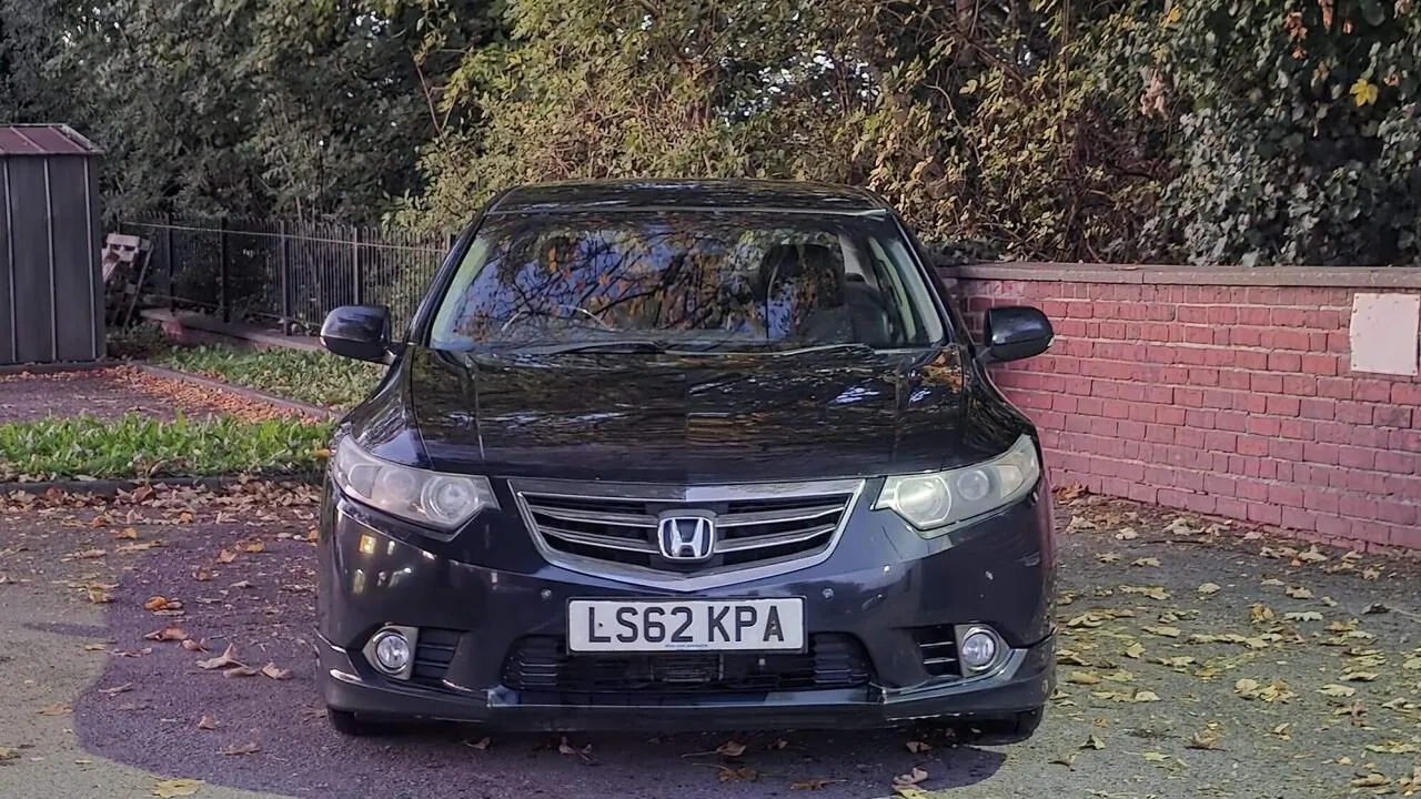 Honda Accord 2012 photo 2