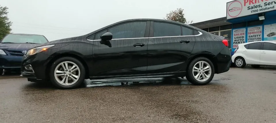 Chevrolet Cruze 2018 photo 3